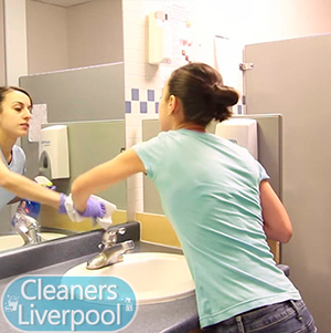Cleaners Adlington PR6, PR7 logo