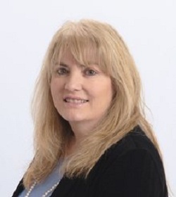 A Place For Mom - Senior Living Advisor Ellen Daubenspeck logo