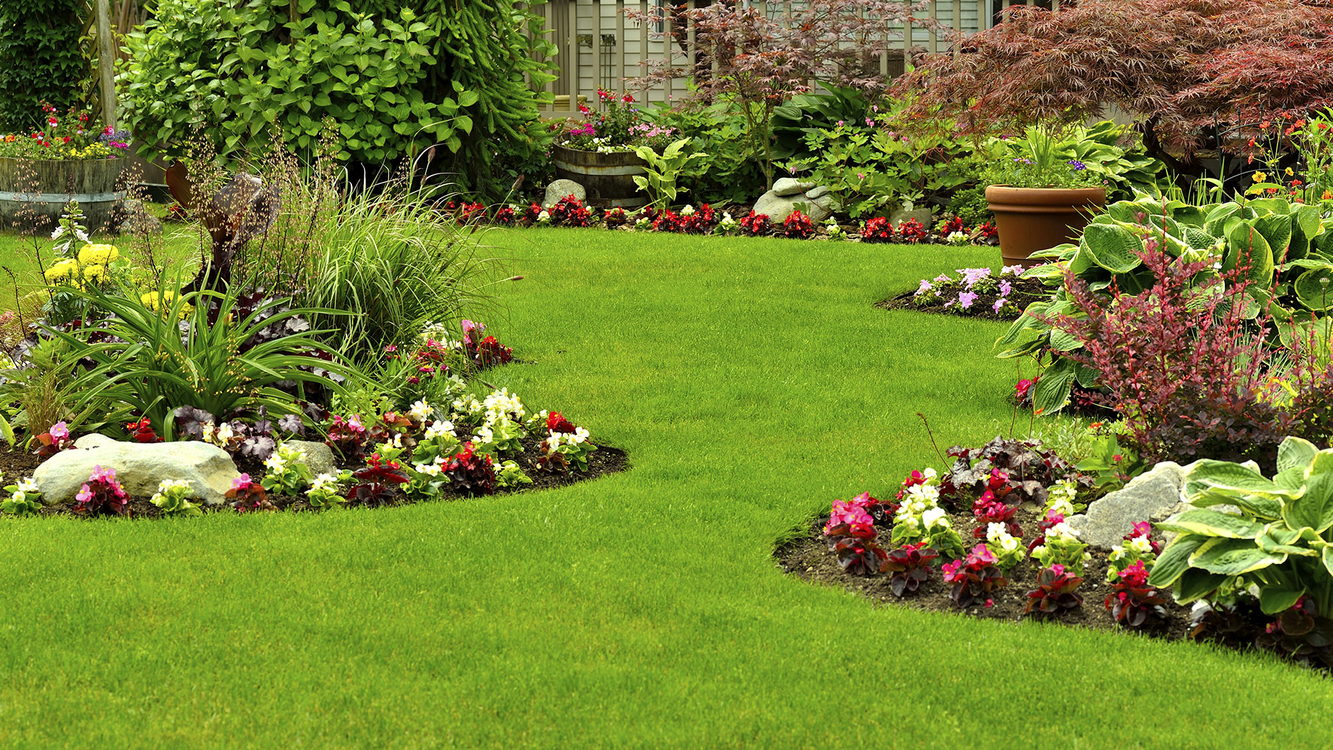 Cherry Oak Landscaping logo